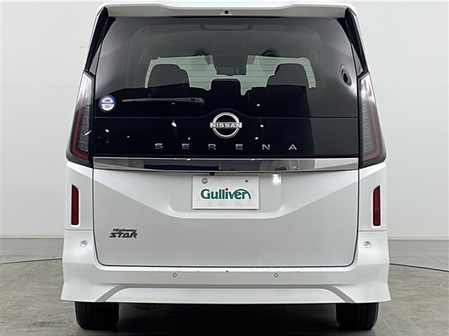 セレナ ハイウェイスターＶ　純正ナビ＆ＢＴ＆ＵＳＢ　全方位カメラ　衝突被害軽減ブレーキ　レーンキープアシスト　レーダークルーズコントロール　プロパイロット　前席シートヒーター　ステアリングヒーター　デジタルインナーミラー（5枚目）