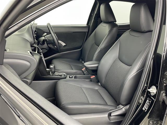 ヤリスクロス Ｚ　４ＷＤ／寒冷地仕様／ナビ／バックカメラ／前席シートヒーター／ステアリングヒーター／レーダークルーズコントロール／ビルトインＥＴＣ／ＬＥＤヘッドライト／１８インチ純正アルミホイール／スペアキー（13枚目）