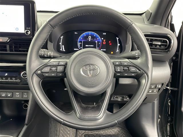 ヤリスクロス Ｚ　４ＷＤ／寒冷地仕様／ナビ／バックカメラ／前席シートヒーター／ステアリングヒーター／レーダークルーズコントロール／ビルトインＥＴＣ／ＬＥＤヘッドライト／１８インチ純正アルミホイール／スペアキー（20枚目）