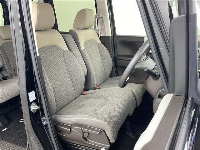 Ｎ－ＢＯＸ Ｌ　ワンオーナー／４ＷＤ／純正ナビ／バックカメラ／左パワースライドドア／シートヒーター／クルーズコントロール／ＬＥＤヘッドライト／純正エンジンスターター／ＥＴＣ／スマートキー／スペアキー（9枚目）