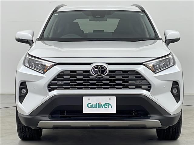 ＲＡＶ４ Ｇ　Ｚパッケージ　４ＷＤ／寒冷地仕様／純正ナビ／全方位カメラ／セーフティセンス／スタアリングヒーター／シートヒーター／ベンチレーション／パワーバックドア　／ＬＥＤヘッドライト／ＥＴＣ／１９インチ純正アルミホイール（4枚目）