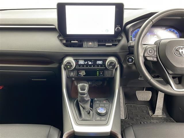 ＲＡＶ４ Ｇ　Ｚパッケージ　４ＷＤ／寒冷地仕様／純正ナビ／全方位カメラ／セーフティセンス／スタアリングヒーター／シートヒーター／ベンチレーション／パワーバックドア　／ＬＥＤヘッドライト／ＥＴＣ／１９インチ純正アルミホイール（23枚目）