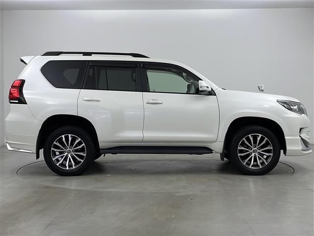 ランドクルーザープラド ＴＸ　Ｌパッケージ　純正ナビ＆ＣＤ＆ＤＶＤ＆ＢＴ＆ＴＶ　バックカメラ　衝突被害軽減ブレーキ　レーダークルーズコントロール　レーンキープアシスト　コーナーセンサー　前席シートヒーター　前席ベンチレーションシート　ＥＴＣ（6枚目）