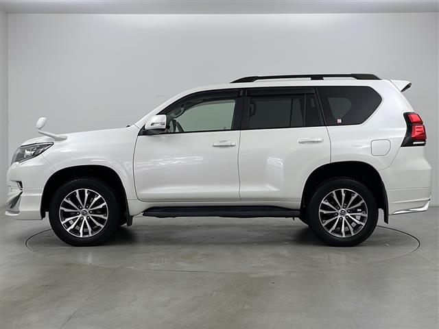 ランドクルーザープラド ＴＸ　Ｌパッケージ　純正ナビ＆ＣＤ＆ＤＶＤ＆ＢＴ＆ＴＶ　バックカメラ　衝突被害軽減ブレーキ　レーダークルーズコントロール　レーンキープアシスト　コーナーセンサー　前席シートヒーター　前席ベンチレーションシート　ＥＴＣ（7枚目）