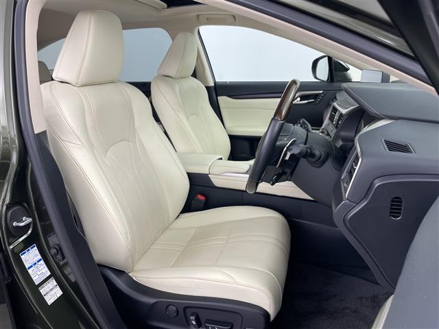 ＲＸ ＲＸ４５０ｈＬ　・純正１２．３インチディスプレイオーディオ＆ナビ＆ＴＶ＆ＢＴ＆ＤＶＤ＆ＣＤ・マークレビンソン・全方向カメラ・ＬＳＳ・アダプティブクルーズコントロール・レーンキープアシスト・横滑り防止装置（9枚目）