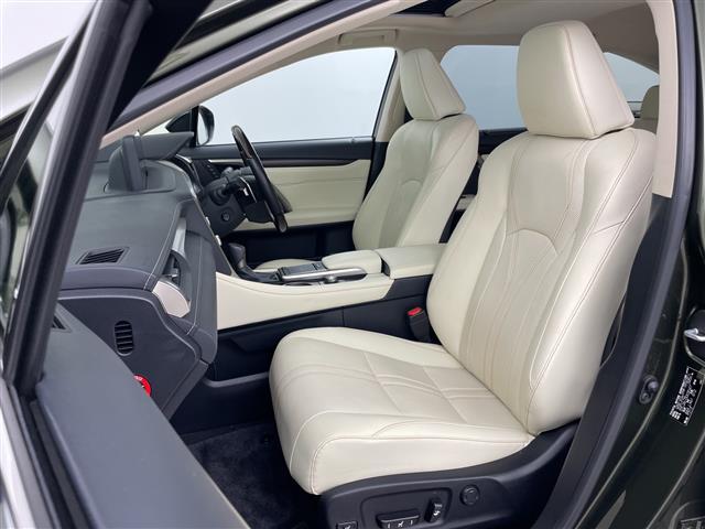 ＲＸ ＲＸ４５０ｈＬ　・純正１２．３インチディスプレイオーディオ＆ナビ＆ＴＶ＆ＢＴ＆ＤＶＤ＆ＣＤ・マークレビンソン・全方向カメラ・ＬＳＳ・アダプティブクルーズコントロール・レーンキープアシスト・横滑り防止装置（14枚目）