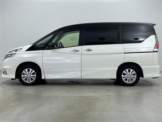 セレナ ハイウェイスターＶセレクションＩＩ　純正ナビ（ＴＶ＆ＢＴ＆ＣＤ＆ＤＶＤ）・寒冷地仕様・車線逸脱警報・車線逸脱防止支援システム・純正フリップダウンモニター・ＴＶキャンセラー・純正デジタルインナーミラー・両側パワースライドドア（7枚目）