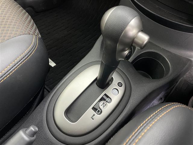 ノート メダリストＸ　ＦＯＵＲ　Ｖセレクション＋セーフティＩＩ　純正ナビ＆ＣＤ＆ＤＶＤ＆ＳＤ＆ＢＴ　バックカメラ　全方位カメラ　衝突被害軽減ブレーキ　コーナーセンサー　横滑り防止装置　ドアバイザー　ＬＥＤヘッドライト　オートライト　スマートキー（29枚目）