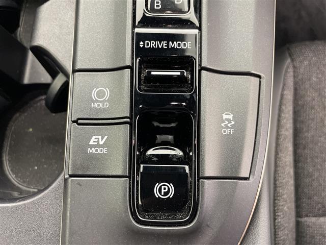 クラウンクロスオーバー Ｇアドバンスド　純正ディスプレイオーディオ＆ＴＶ＆ＢＴ＆ＡｐｐｌｅＣａｒｐｌａｙ＆ＡｎｄｒｏｉｄＡｕｔｏ　全方位カメラ　トヨタセーフティセンス　アダプティブクルーズコントロール　Ｄ席パワーシート　置くだけ充電　ＥＴＣ（28枚目）