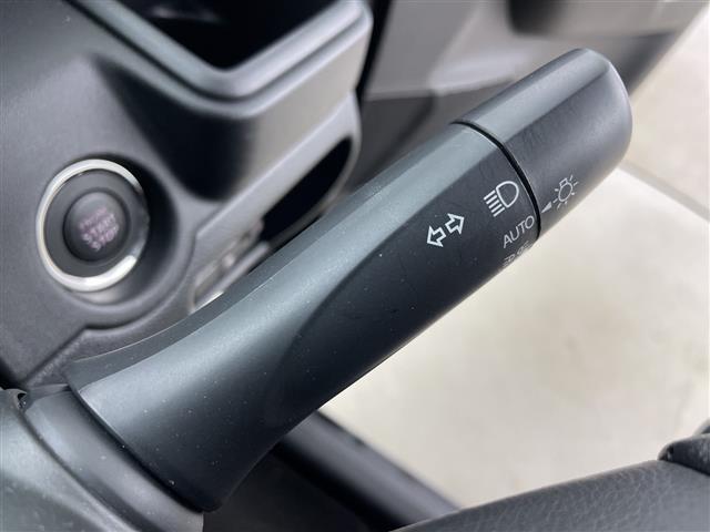ソリオ ハイブリッドＭＸ　社外ナビ＆ＢＴ＆ＣＤ＆ＤＶＤ＆ＴＶ＆ＡＵＸ　バックカメラ　左側パワースライドドア　クルコン　レーンキープアシスト　前席シートヒーター　社外フロアマット　ステアリングスイッチ　スズキセーフティサポート（24枚目）
