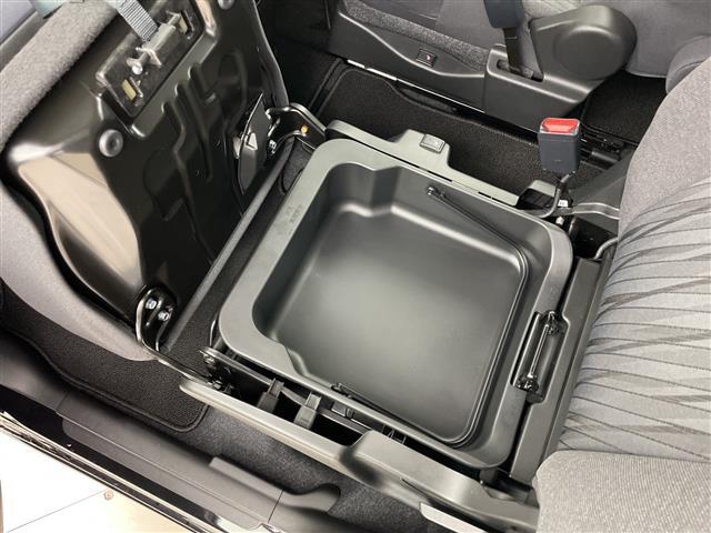 ソリオ ハイブリッドＭＸ　社外ナビ＆ＢＴ＆ＣＤ＆ＤＶＤ＆ＴＶ＆ＡＵＸ　バックカメラ　左側パワースライドドア　クルコン　レーンキープアシスト　前席シートヒーター　社外フロアマット　ステアリングスイッチ　スズキセーフティサポート（32枚目）