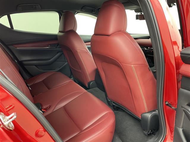 ＭＡＺＤＡ３ファストバック ＸＤバーガンディ　セレクション　ディーゼル・純正ＳＤナビマツダコネクト２（ＡｐｐｌｅＣａｒＰｌａｙ＆ＡｎｄｒｏｌｄＡｕｔｏ＆ＴＶ＆ＣＤ＆ＤＶＤ＆ＨＤＭＥ）・ｉ－アクティブ・寒冷地仕様・ヘッドアップディスプレイ（10枚目）
