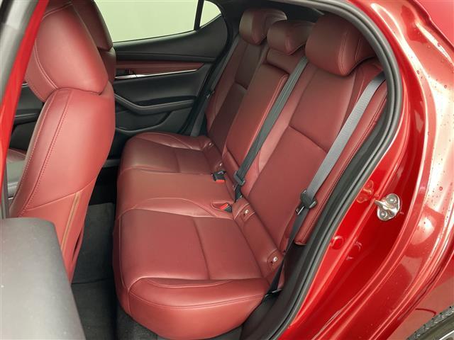 ＭＡＺＤＡ３ファストバック ＸＤバーガンディ　セレクション　ディーゼル・純正ＳＤナビマツダコネクト２（ＡｐｐｌｅＣａｒＰｌａｙ＆ＡｎｄｒｏｌｄＡｕｔｏ＆ＴＶ＆ＣＤ＆ＤＶＤ＆ＨＤＭＥ）・ｉ－アクティブ・寒冷地仕様・ヘッドアップディスプレイ（15枚目）