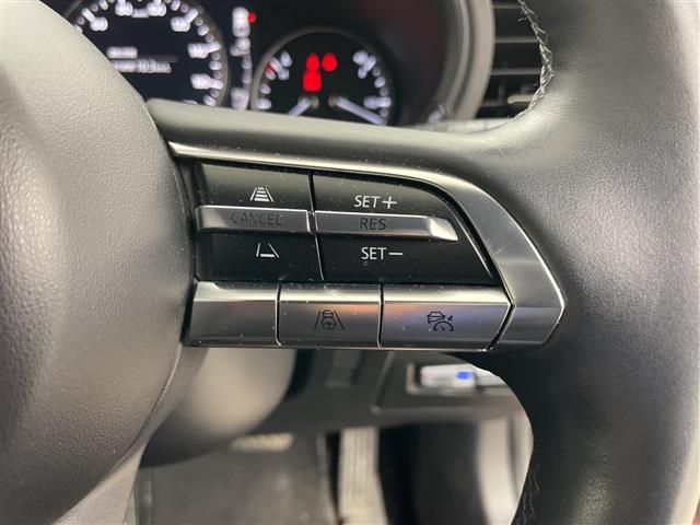 ＭＡＺＤＡ３ファストバック ＸＤバーガンディ　セレクション　ディーゼル・純正ＳＤナビマツダコネクト２（ＡｐｐｌｅＣａｒＰｌａｙ＆ＡｎｄｒｏｌｄＡｕｔｏ＆ＴＶ＆ＣＤ＆ＤＶＤ＆ＨＤＭＥ）・ｉ－アクティブ・寒冷地仕様・ヘッドアップディスプレイ（22枚目）