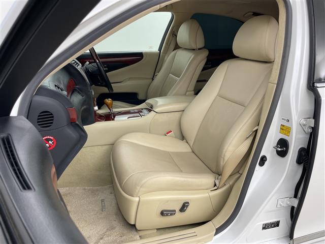 LS LS600h Iパッケージ 純正ナビ&CD&DVD&BT&USB&AUX バックカメラ 前席パワーシート 全席シートヒーター 前席ベンチレーションシート レザーシート ETC LEDヘッドライト オートライト スマートキー(13枚目)