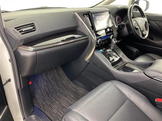 ヴェルファイア 3.5Z G ・4WD・寒冷地仕様・ワンオーナー・純正ナビ・純正フリップダウンモニター・電動リアゲート・両側パワースライドドア・トヨタセーフティセンス・レーダークルーズコントロール・ステアリングヒーター(13枚目)