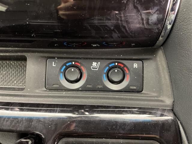 ヴェルファイア 3.5Z G ・4WD・寒冷地仕様・ワンオーナー・純正ナビ・純正フリップダウンモニター・電動リアゲート・両側パワースライドドア・トヨタセーフティセンス・レーダークルーズコントロール・ステアリングヒーター(32枚目)