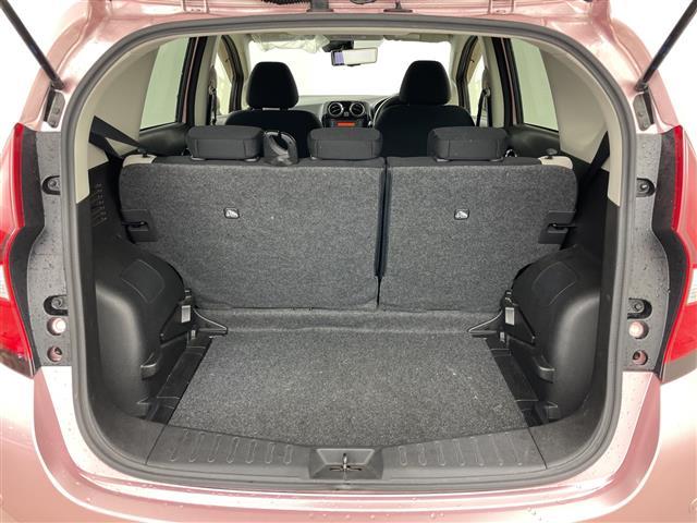 ノート Ｘ　ＦＯＵＲ　スマートセーフティエディション　・ワンオーナー・４ＷＤ・純正オーディオ＆ＣＤ＆ＡＵＸ・全方位カメラ・エマージェンシーブレーキ・デジタルインナーミラー・ステアリングスイッチ・コーナーセンサー・ＬＥＤヘッドライト・オートライト（16枚目）