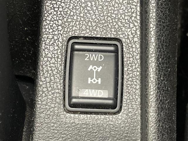 ノート Ｘ　ＦＯＵＲ　スマートセーフティエディション　・ワンオーナー・４ＷＤ・純正オーディオ＆ＣＤ＆ＡＵＸ・全方位カメラ・エマージェンシーブレーキ・デジタルインナーミラー・ステアリングスイッチ・コーナーセンサー・ＬＥＤヘッドライト・オートライト（30枚目）