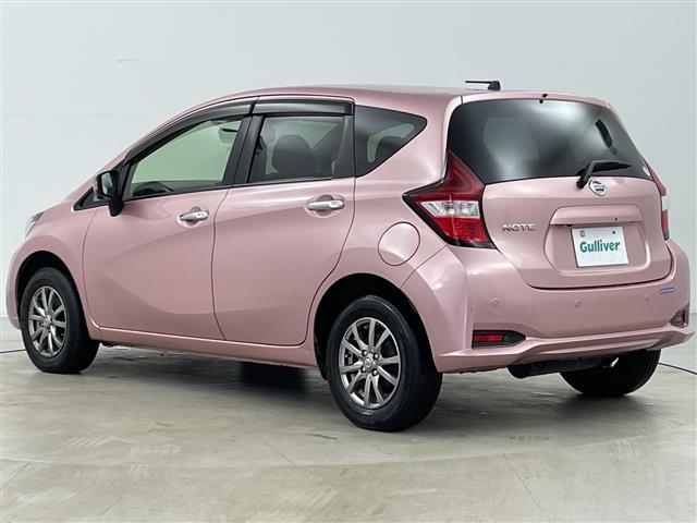 ノート Ｘ　ＦＯＵＲ　スマートセーフティエディション　・ワンオーナー・４ＷＤ・純正オーディオ＆ＣＤ＆ＡＵＸ・全方位カメラ・エマージェンシーブレーキ・デジタルインナーミラー・ステアリングスイッチ・コーナーセンサー・ＬＥＤヘッドライト・オートライト（40枚目）