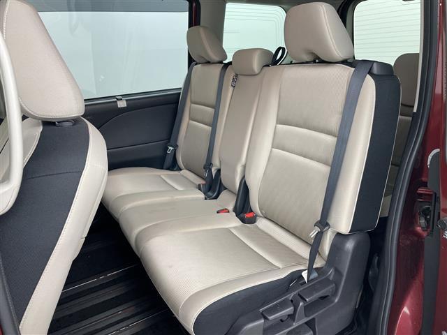 セレナ ハイウェイスター ・純正ナビ(TV&CD&DVD&BT&SD)・全方位モニター・エマージェンシーブレーキ・純正フリップダウンモニター・両側パワースライドドア(16枚目)