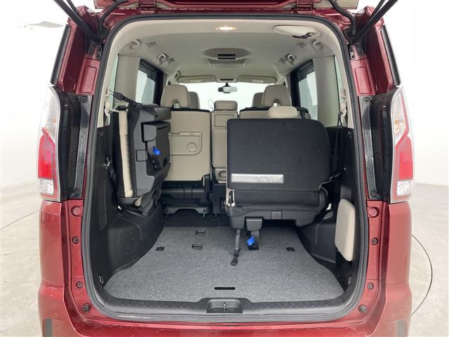 セレナ ハイウェイスター ・純正ナビ(TV&CD&DVD&BT&SD)・全方位モニター・エマージェンシーブレーキ・純正フリップダウンモニター・両側パワースライドドア(19枚目)