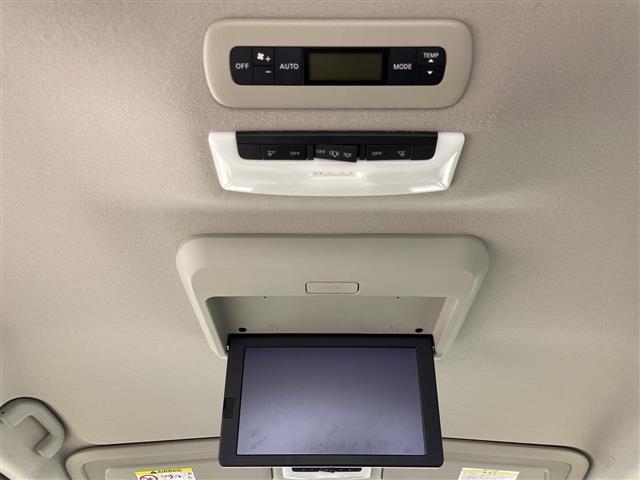 セレナ ハイウェイスター ・純正ナビ(TV&CD&DVD&BT&SD)・全方位モニター・エマージェンシーブレーキ・純正フリップダウンモニター・両側パワースライドドア(35枚目)