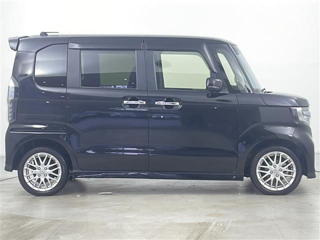 Ｎ－ＢＯＸカスタム Ｌターボ　・４ＷＤ・社外ナビ＆ＣＤ＆ＤＶＤ＆ＢＴ＆ＴＶ・バックカメラ・両側パワースライドドア・衝突軽減ブレーキ・レーダークルーズコントロール・レーンキープアシスト・コーナーセンサー・シートヒーター（6枚目）