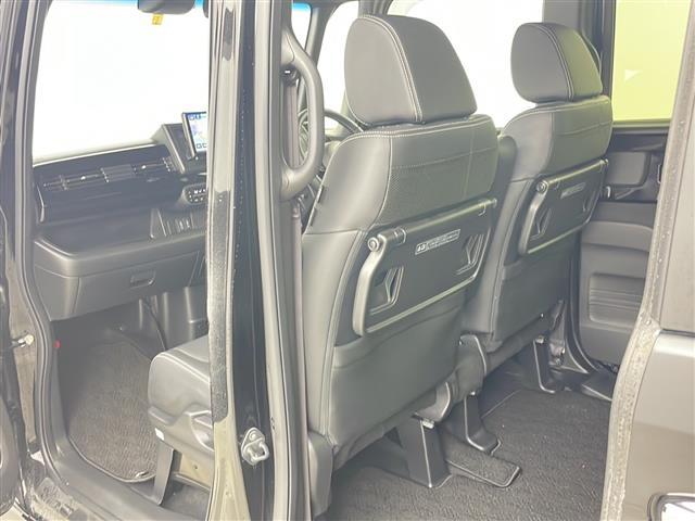 Ｎ－ＢＯＸカスタム Ｌターボ　・４ＷＤ・社外ナビ＆ＣＤ＆ＤＶＤ＆ＢＴ＆ＴＶ・バックカメラ・両側パワースライドドア・衝突軽減ブレーキ・レーダークルーズコントロール・レーンキープアシスト・コーナーセンサー・シートヒーター（14枚目）