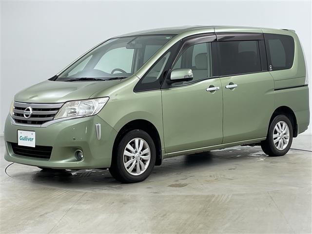 セレナ ２０Ｇ　寒冷地仕様　スマートキー＆プッシュスタート　クルーズコントロール　純正ナビ＆ＣＤ＆ＤＶＤ＆ＳＤ＆ＢＴ＆ＴＶ　バックカメラ　３列シート　両側パワースライドドア　ビルトインＥＴＣ　電動格納ミラー（2枚目）