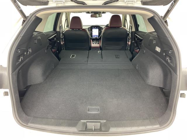 レヴォーグ ＳＴＩスポーツ　ＥＸ　・純正ナビ（ＴＶ＆ＢＴ＆ｉｐｏｄ＆ＵＳＢ）・Ｆ、Ｓ、Ｂカメラ・レーダークルコン・パドルシフト・スマートキー（18枚目）