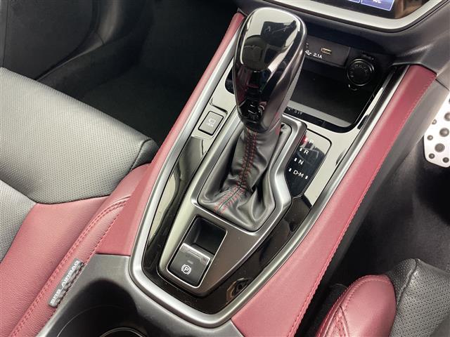 レヴォーグ ＳＴＩスポーツ　ＥＸ　・純正ナビ（ＴＶ＆ＢＴ＆ｉｐｏｄ＆ＵＳＢ）・Ｆ、Ｓ、Ｂカメラ・レーダークルコン・パドルシフト・スマートキー（25枚目）