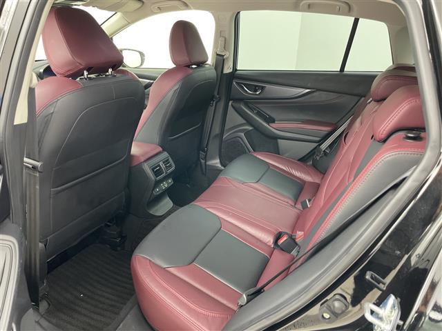 レヴォーグ ＳＴＩスポーツ　ＥＸ　センターインフォメーションディスプレイ＆ＴＶ＆ＢＴ＆ＵＳＢ＆ＡＵＸ　全方位カメラ　アイサイト　レーンキープアシスト　アダプティブクルーズコントロール　パワーバックドア　前席パワーシート　シートヒーター（14枚目）