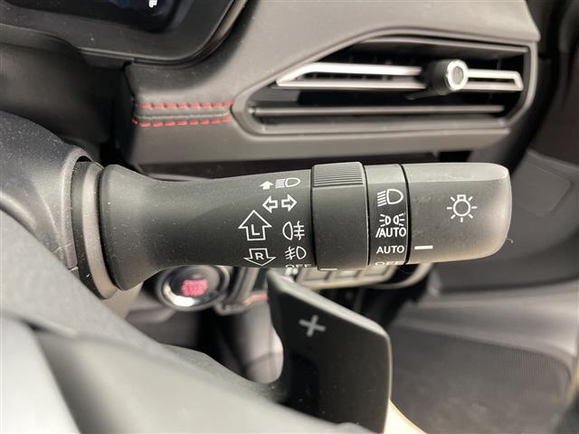 レヴォーグ ＳＴＩスポーツ　ＥＸ　センターインフォメーションディスプレイ＆ＴＶ＆ＢＴ＆ＵＳＢ＆ＡＵＸ　全方位カメラ　アイサイト　レーンキープアシスト　アダプティブクルーズコントロール　パワーバックドア　前席パワーシート　シートヒーター（29枚目）