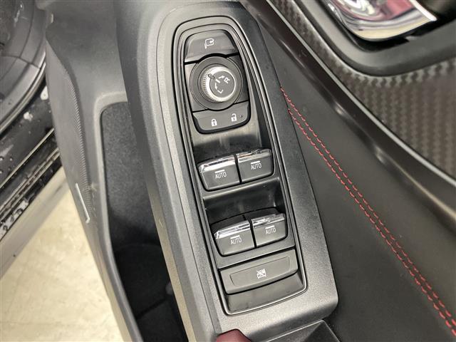 レヴォーグ ＳＴＩスポーツ　ＥＸ　センターインフォメーションディスプレイ＆ＴＶ＆ＢＴ＆ＵＳＢ＆ＡＵＸ　全方位カメラ　アイサイト　レーンキープアシスト　アダプティブクルーズコントロール　パワーバックドア　前席パワーシート　シートヒーター（35枚目）