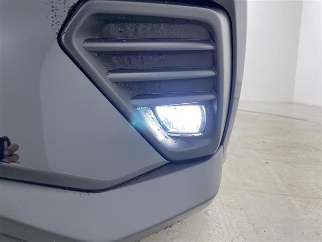 レヴォーグ ＳＴＩスポーツ　ＥＸ　センターインフォメーションディスプレイ＆ＴＶ＆ＢＴ＆ＵＳＢ＆ＡＵＸ　全方位カメラ　アイサイト　レーンキープアシスト　アダプティブクルーズコントロール　パワーバックドア　前席パワーシート　シートヒーター（40枚目）