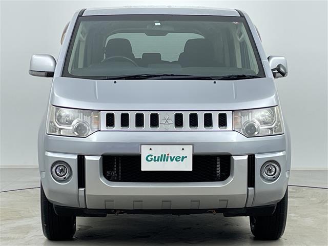 デリカD:5 M 社外ナビ 左側パワースライドドア 横滑り防止装置 社外ETC 社外フロアマット 社外ヒッチメンバー HIDヘッドライト オートライト スチール冬タイヤ積込 スマートキー スペアキー(4枚目)