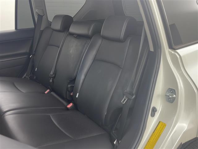 ランドクルーザープラド TX Lパッケージ・ブラックエディション スマートキー&プッシュスタート/寒冷地仕様/純正ナビ(TV/BT/AppleCarPlay/AndroidAuto)/全方位カメラ/リアスポイラー/革シート/前席パワーシート&シートヒーター/クルコン(15枚目)