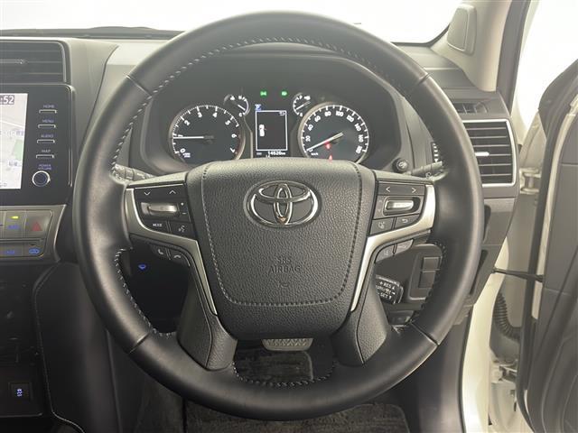 ランドクルーザープラド TX Lパッケージ・ブラックエディション スマートキー&プッシュスタート/寒冷地仕様/純正ナビ(TV/BT/AppleCarPlay/AndroidAuto)/全方位カメラ/リアスポイラー/革シート/前席パワーシート&シートヒーター/クルコン(20枚目)