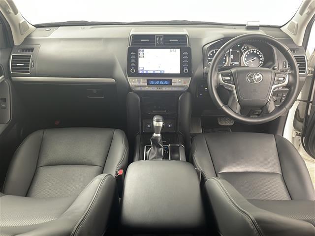 ランドクルーザープラド TX Lパッケージ・ブラックエディション スマートキー&プッシュスタート/寒冷地仕様/純正ナビ(TV/BT/AppleCarPlay/AndroidAuto)/全方位カメラ/リアスポイラー/革シート/前席パワーシート&シートヒーター/クルコン(42枚目)