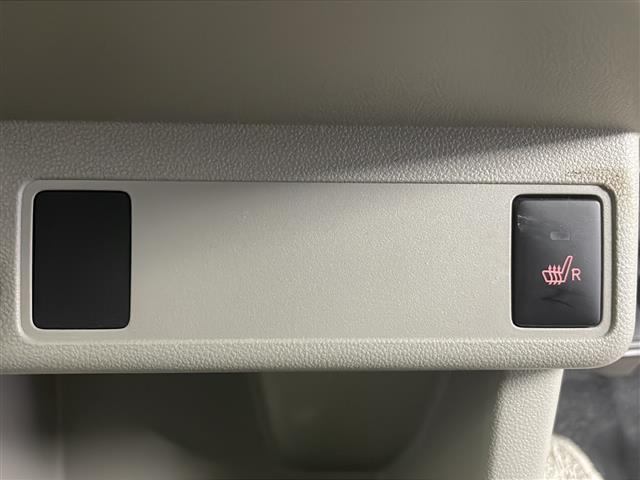 パッソ X スマートキー&プッシュスタート/ワンオーナー/寒冷地仕様/フロントワイパーデアイザー/運転席シートヒーター/オートライト/オートマチックハイビーム/アイドリングストップ/前後ドラレコ(11枚目)