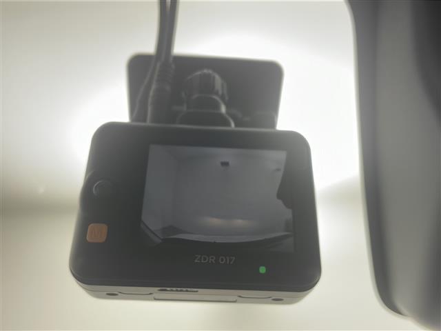 パッソ X スマートキー&プッシュスタート/ワンオーナー/寒冷地仕様/フロントワイパーデアイザー/運転席シートヒーター/オートライト/オートマチックハイビーム/アイドリングストップ/前後ドラレコ(12枚目)