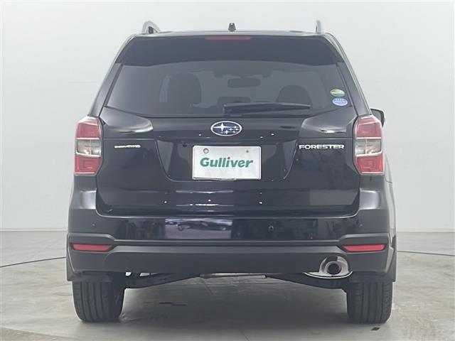 フォレスター ２．０ｉ－Ｓ　アイサイト　スマートキー＆プッシュスタート／社外ナビ（ＴＶ／ＢＴ／ＤＶＤ／ＣＤ）／バックカメラ／アイサイト／レザーシート／前席パワーシート＆シートヒーター／アイドリングストップ／パワーバックドア（5枚目）