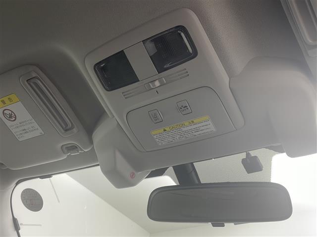 フォレスター ２．０ｉ－Ｓ　アイサイト　スマートキー＆プッシュスタート／社外ナビ（ＴＶ／ＢＴ／ＤＶＤ／ＣＤ）／バックカメラ／アイサイト／レザーシート／前席パワーシート＆シートヒーター／アイドリングストップ／パワーバックドア（32枚目）