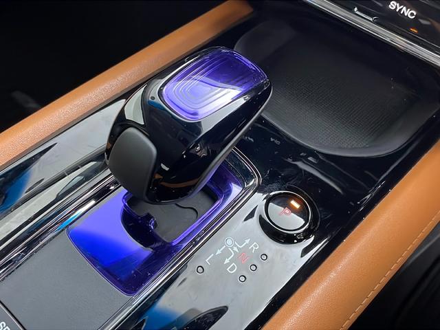 ヴェゼル ハイブリッドZ 純正ナビ(TV&CD&BT&USB&HDMI)・バックカメラ・クルーズコントロール・前席シートヒーター・ビルトインETC(12枚目)