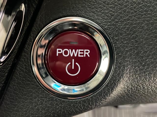 ヴェゼル ハイブリッドZ 純正ナビ(TV&CD&BT&USB&HDMI)・バックカメラ・クルーズコントロール・前席シートヒーター・ビルトインETC(13枚目)