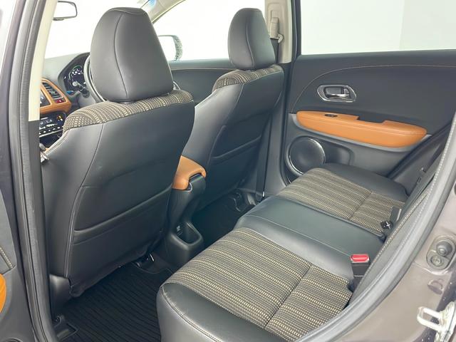 ヴェゼル ハイブリッドZ 純正ナビ(TV&CD&BT&USB&HDMI)・バックカメラ・クルーズコントロール・前席シートヒーター・ビルトインETC(24枚目)