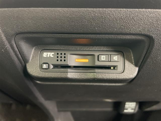 フリード Ｇ　ジャストセレクション　・４ＷＤ・ワンオーナー・寒冷地仕様・純正ナビ＆ＴＶ＆ＣＤ＆ＤＶＤ＆ＢＴ・片側パワースライドドア・バックカメラ・ビルトインＥＴＣ・ＨＩＤヘッドライト・オートライト・スマートキー・スペアキー（16枚目）