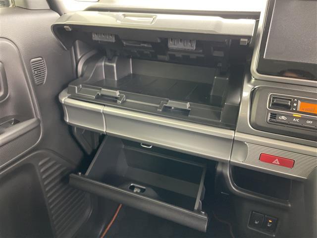 スペーシアギア ハイブリッドＸＺ　ターボ　デュアルカメラブレーキサポート　レーダークルコン　レーンキープアシスト　横滑り防止装置　パドルシフト　前席シートヒーター　両側パワースライドドア　ＬＥＤヘッドライト　オートライト　スマートキー（19枚目）