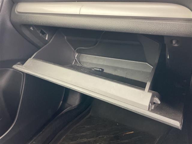 フォレスター ２．０ｉ－Ｌ　寒冷地仕様　　社外ナビ　　クルコン　　パドルシフト　　バックカメラ　　ステアリングスイッチ　　リモコンキー（22枚目）